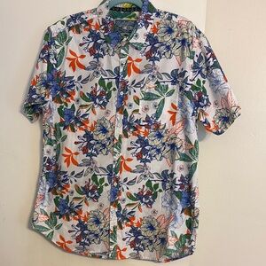 Huntington Beach Club Men’s Vibrant Tropical Short Sleeve shirt. Size XL
